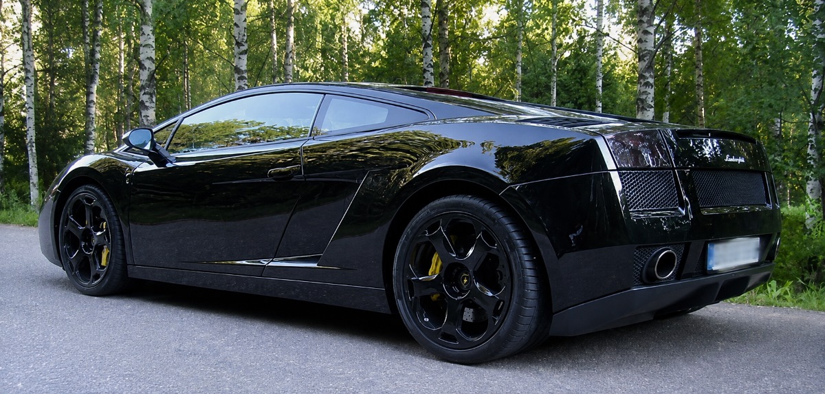 Lamborghini Gallardo ja Soyafilmin ProShield Dark Smoke